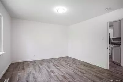 3089 W 18th Avenue, Denver, CO 80204 - Photo 9