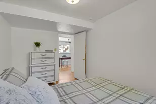 3290 W Fairview Pl, Denver, CO 80211 - Photo 7
