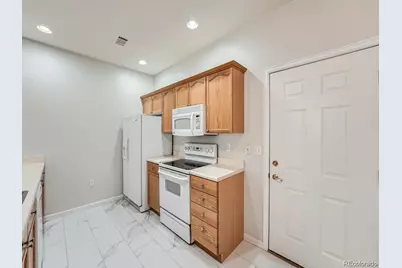3912 S Carson Street #102, Aurora, CO 80014 - Photo 33