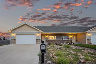 1080 View Ridge Rd, Bennett, CO 80102 - Photo 1