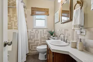 3912 S Cherokee St, Englewood, CO 80110 - Photo 17