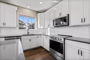 1694 Stable View Dr, Castle Pines, CO 80108 - Photo 5