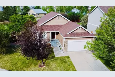 5910 S Valdai Way, Aurora, CO 80015 - Photo 1
