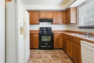 2807 W Uintah St, Colorado Springs, CO 80904 - Photo 3