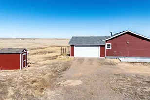 61025 E 38th Ave, Strasburg, CO 80136 - Photo 3