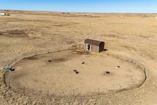 61025 E 38th Ave, Strasburg, CO 80136 - Photo 35