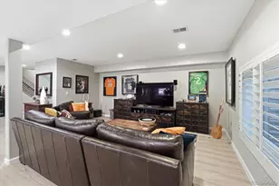 9521 E Maplewood Cir, Greenwood Village, CO 80111 - Photo 35