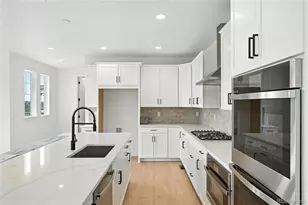 3943 Descent St, Castle Rock, CO 80108 - Photo 9