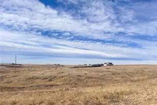 45005 E Maplewood Dr, Bennett, CO 80102 - Photo 5