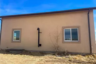 45005 E Maplewood Dr, Bennett, CO 80102 - Photo 3