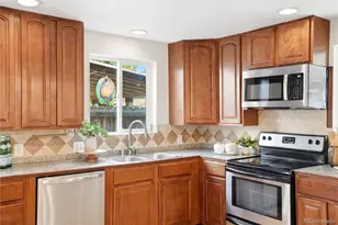 5520 E Thrill Pl, Denver, CO 80207 - Photo 15