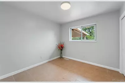 14990 E 10th Avenue, Aurora, CO 80011 - Photo 15
