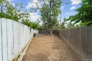 14990 E 10th Ave, Aurora, CO 80011 - Photo 33