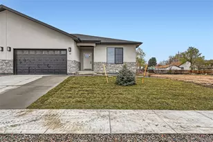 2123 S Gray St, Lakewood, CO 80226 - Photo 3