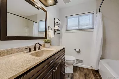 910 E Briarwood Circle, Centennial, CO 80122 - Photo 17