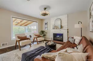 910 E Briarwood Circle, Centennial, CO 80122 - Photo 5