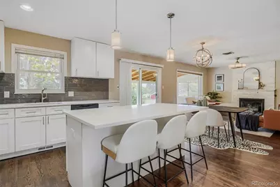 910 E Briarwood Circle, Centennial, CO 80122 - Photo 11