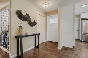 910 E Briarwood Circle, Centennial, CO 80122 - Photo 3