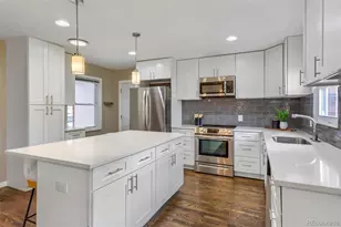910 E Briarwood Circle, Centennial, CO 80122 - Photo 9