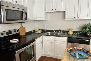 208 S Lincoln St, Denver, CO 80209 - Photo 15