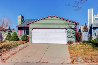 19335 E Batavia Place, Aurora, CO 80011 - Photo 3
