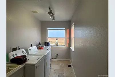 1080 S Dutch Valley Road, Bennett, CO 80102 - Photo 11