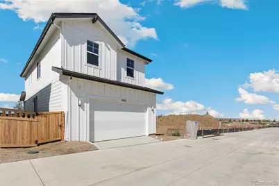 5242 Denali Boulevard, Aurora, CO 80019 - Photo 27