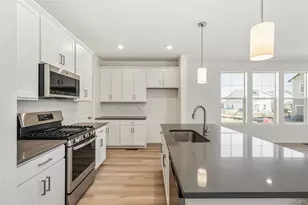 5242 Denali Blvd, Aurora, CO 80019 - Photo 11