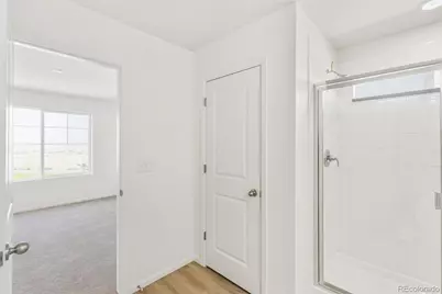 5242 Denali Boulevard, Aurora, CO 80019 - Photo 21