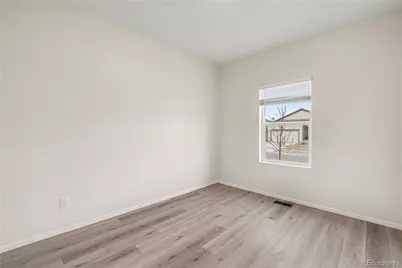 310 Evans Avenue, Keenesburg, CO 80643 - Photo 9