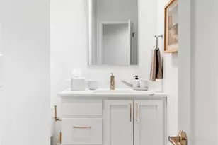 909 Madison St, Denver, CO 80206 - Photo 33