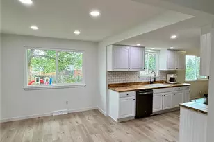 11124 Cherokee St, Northglenn, CO 80234 - Photo 9