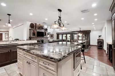 10151 W Evans Avenue, Lakewood, CO 80227 - Photo 5
