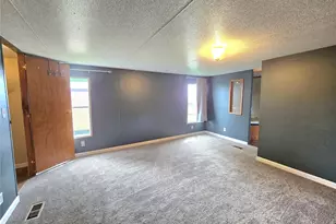 4210 E 100th Ave, Thornton, CO 80229 - Photo 11