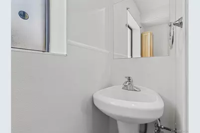 904 S Uravan Street, Aurora, CO 80017 - Photo 17