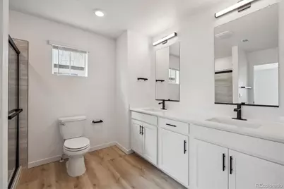 656 N Tempe Street, Aurora, CO 80018 - Photo 17