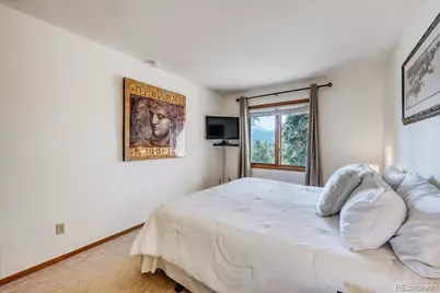 875 Four Oclock Road #D1, Breckenridge, CO 80424 - Photo 17