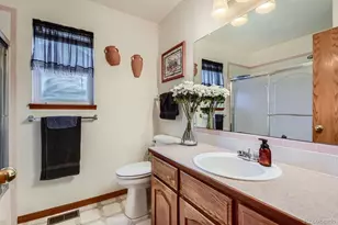 1121 Country Acres Ct, Johnstown, CO 80534 - Photo 17
