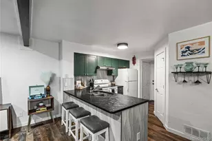 910 S Dahlia St, Denver, CO 80246 - Photo 7