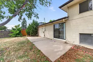 446 S Lima Cir, Aurora, CO 80012 - Photo 33