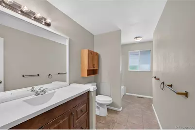 446 S Lima Circle, Aurora, CO 80012 - Photo 23