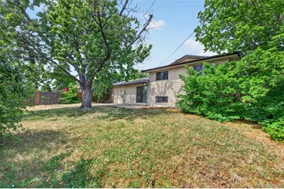 446 S Lima Circle, Aurora, CO 80012 - Photo 31