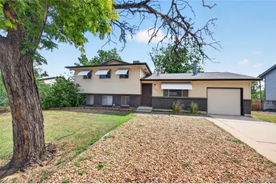 446 S Lima Circle, Aurora, CO 80012 - Photo 1