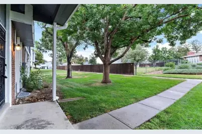 11906 E Canal Drive, Aurora, CO 80011 - Photo 3
