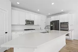 2080 Sicily Cir, Longmont, CO 80503 - Photo 13
