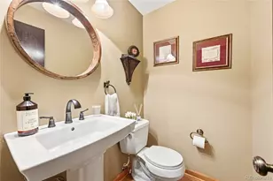 1487 S Macon St, Aurora, CO 80012 - Photo 11