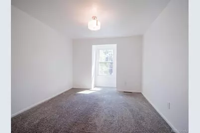 1092 S Granby Way, Aurora, CO 80012 - Photo 11