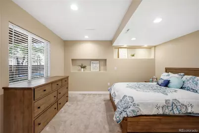 3367 S Argonne Court, Aurora, CO 80013 - Photo 31