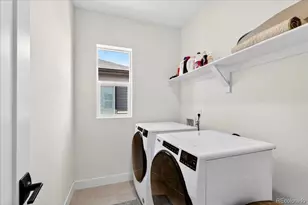 17621 Parkside Dr N, Commerce City, CO 80022 - Photo 41