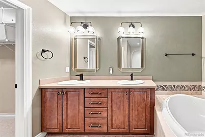 9218 Viaggio Way, Littleton, CO 80126 - Photo 29